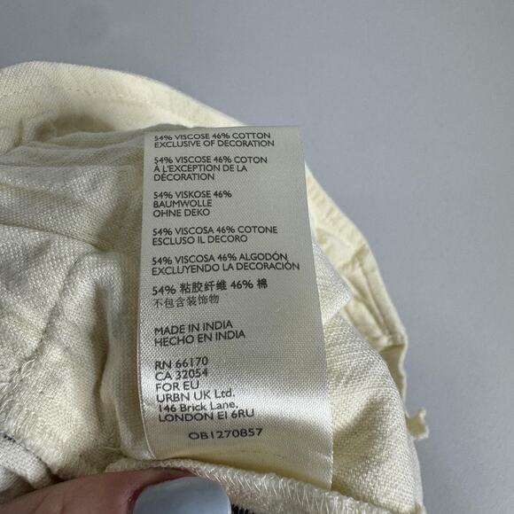 Anthropologie Shorts Womens Small Ivory Annaleigh Piper Floral Embroidered Boho - Picture 11 of 11